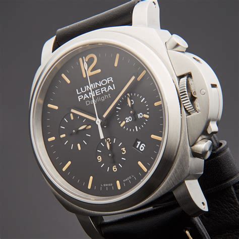 luminor Panerai daylight watch price